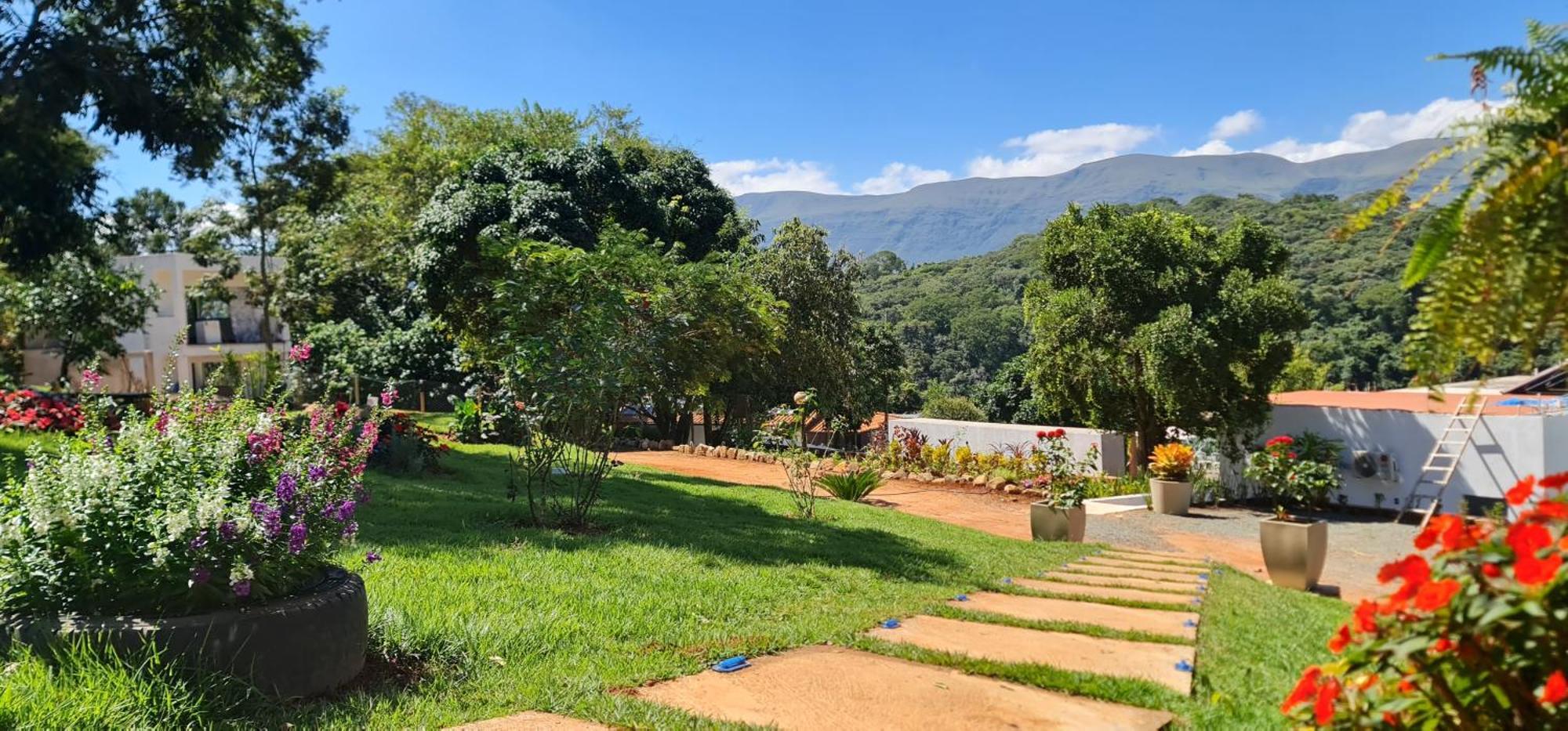 Pousada Descobrindo a Vida Brumadinho Exterior foto